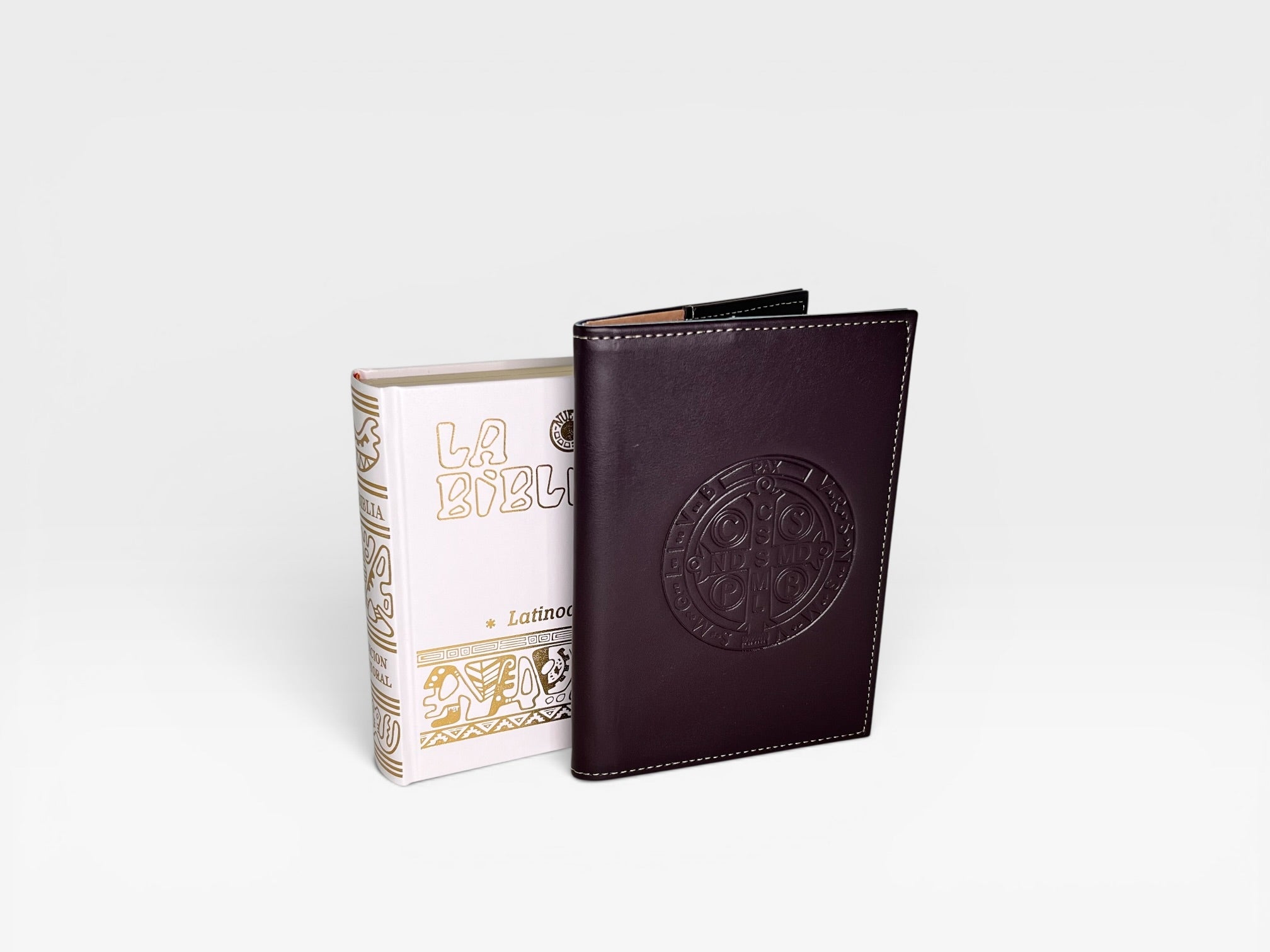 BIBLIA CON FORRO DE PIEL
